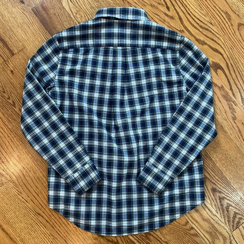 Boy’s Ralph Lauren Button Up/Button Down Shirt. Size Medium 10-12. Like New.